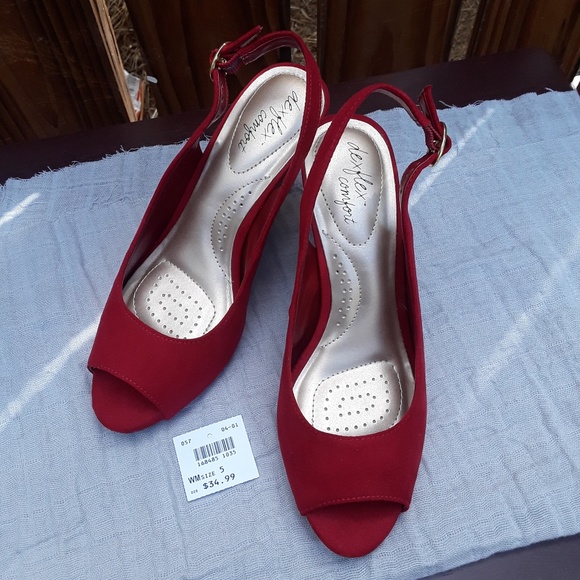 NWT Payless Dexflex Comfort Red High Heels Size 5 - Picture 3 of 11